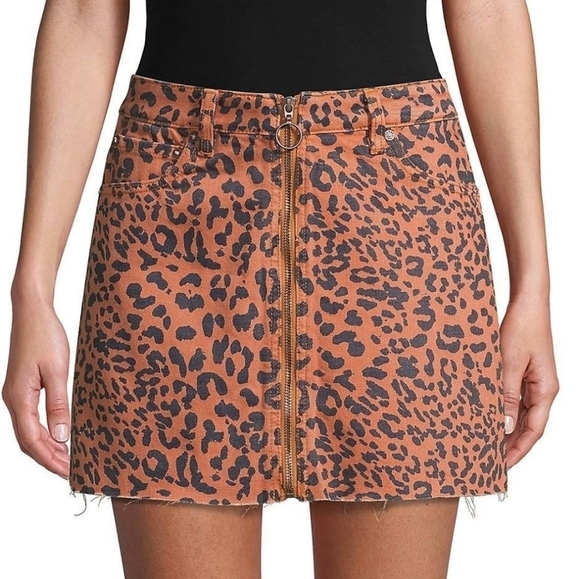Free People We The Free‎ Skirt Sz 27 Brown Animal print Short Skirt Denim Fringe - Picture 1 of 5